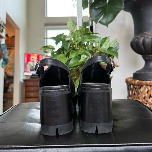 Jeffrey Campbell Kulture-s Slingback Platform Clogs - Picture 5 of 9